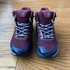 Women’s Inov-8 Rocfly G390 Hiking Boots-New without Tags- Size 6
